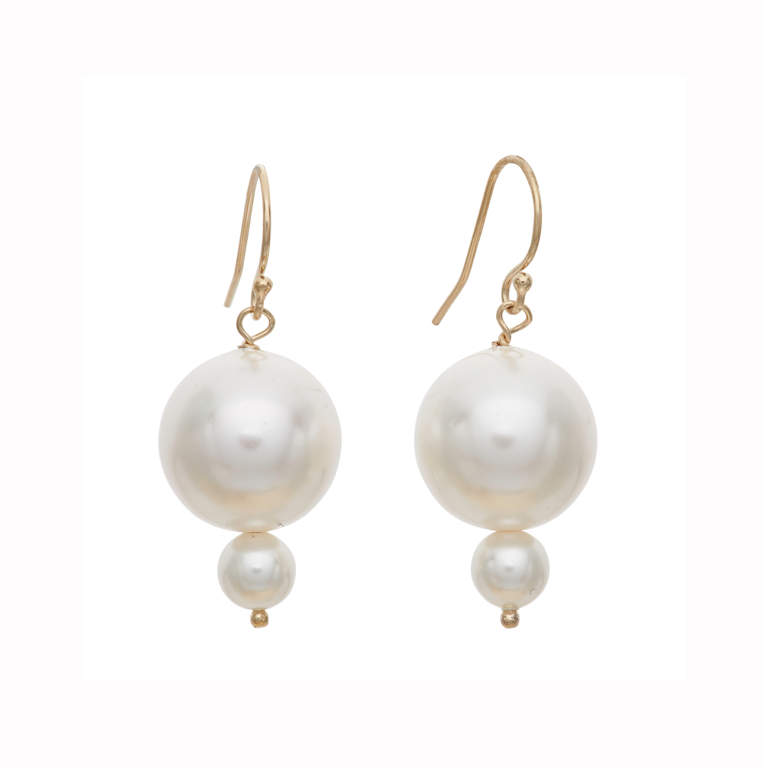 14mm Pearl Earrings - Morra Designs